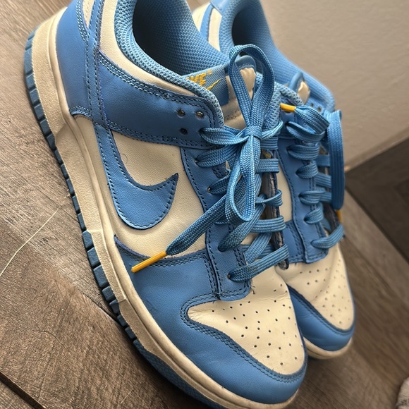University blue Nike dunks women 7.5 men 6.5 - Picture 3 of 3
